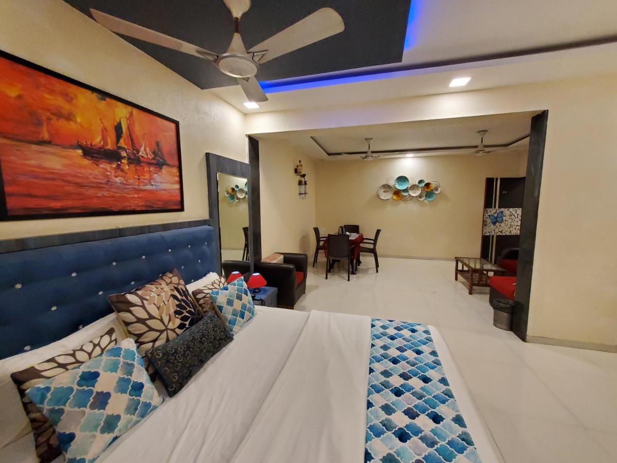 Hotel Mari Aai Residency ナビムンバイ エクステリア 写真